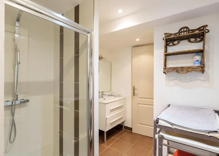 Forestier - Stations De A Proximite *